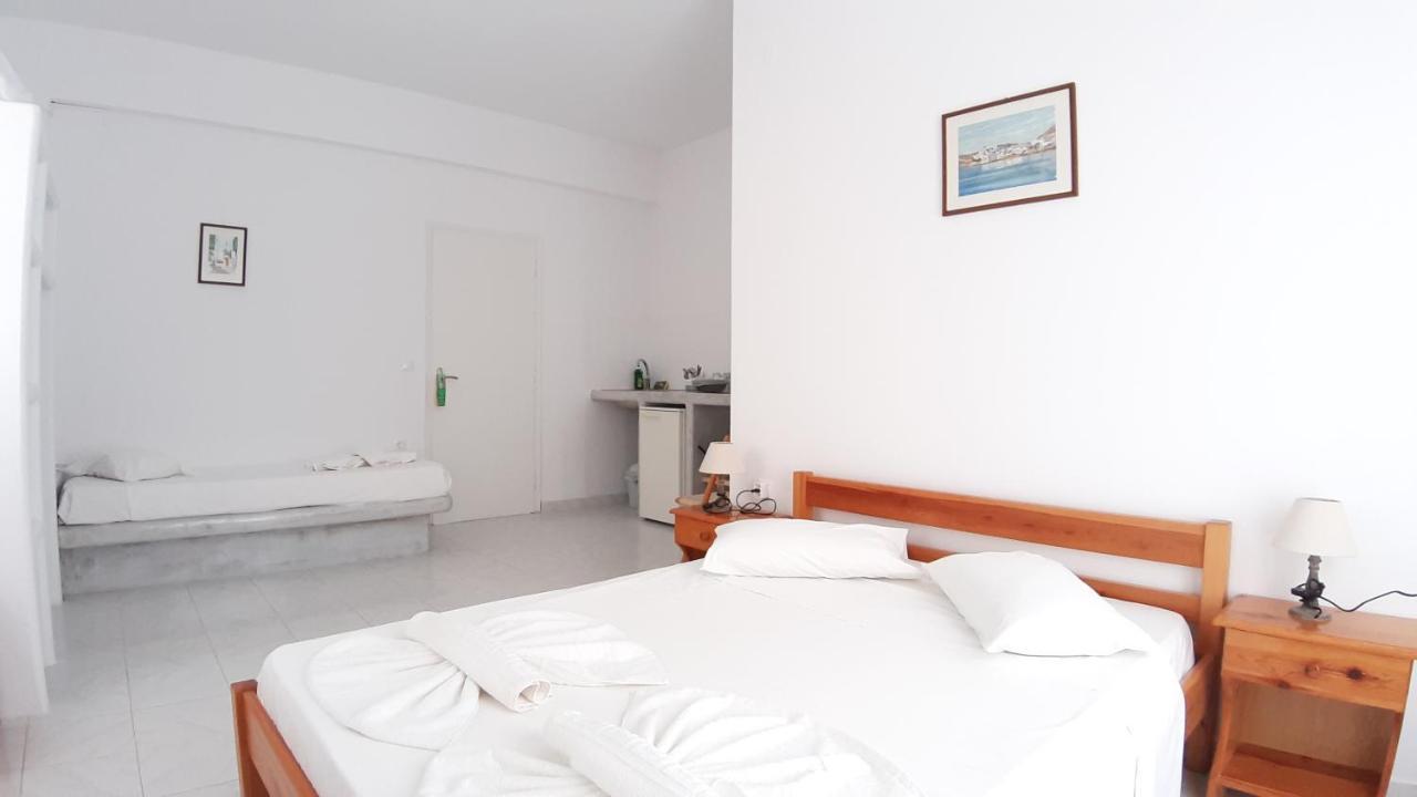 Bizas Rooms & Studios Páros Extérieur photo