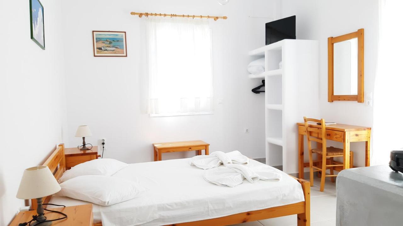 Bizas Rooms & Studios Páros Extérieur photo