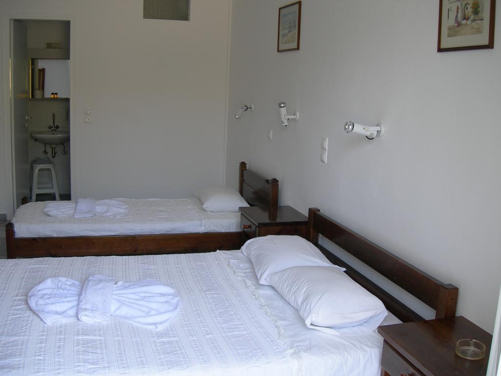 Bizas Rooms & Studios Páros Extérieur photo