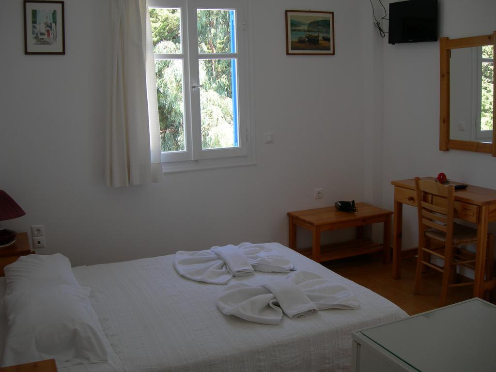 Bizas Rooms & Studios Páros Chambre photo