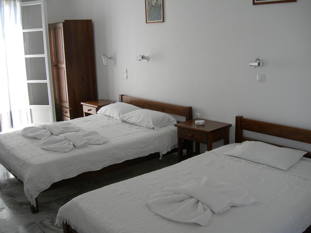 Bizas Rooms & Studios Páros Chambre photo