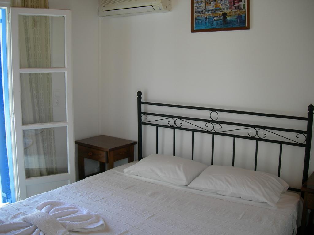 Bizas Rooms & Studios Páros Chambre photo