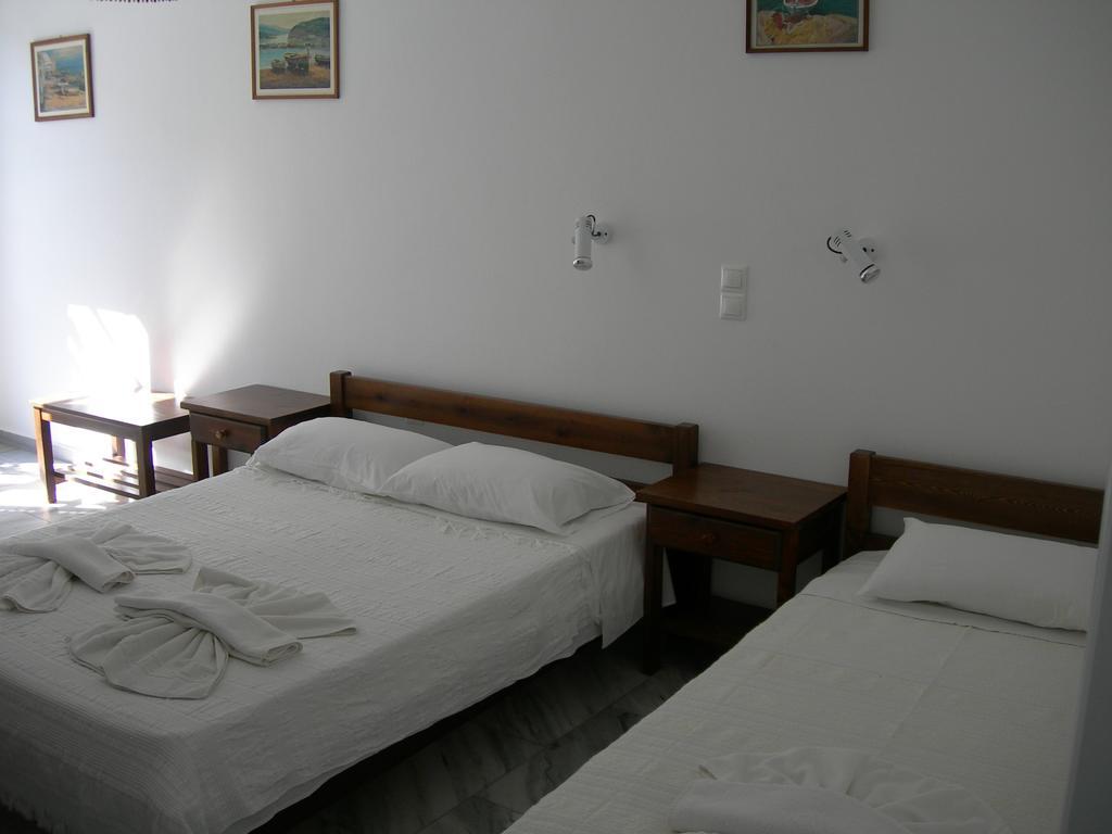 Bizas Rooms & Studios Páros Extérieur photo
