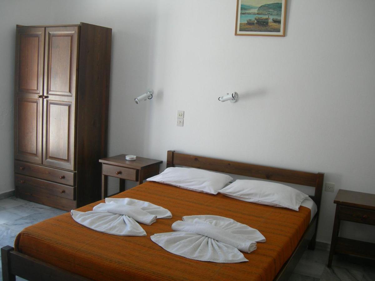 Bizas Rooms & Studios Páros Chambre photo