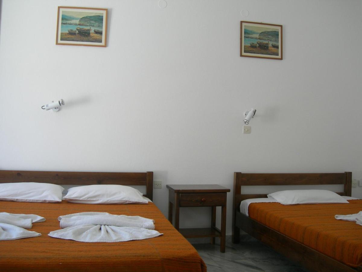 Bizas Rooms & Studios Páros Chambre photo